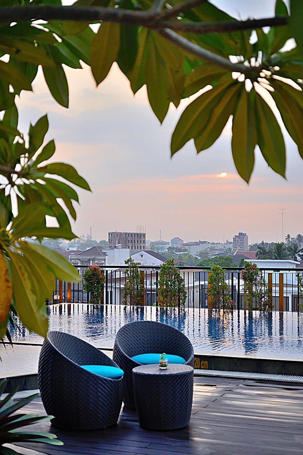 Hotel The 1o1 Rajawali 4*