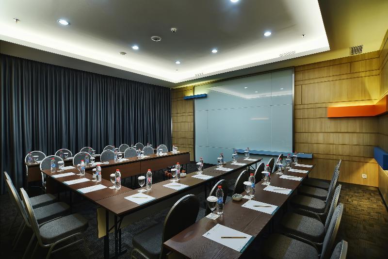 The 1o1 Rajawali Hotel 4*